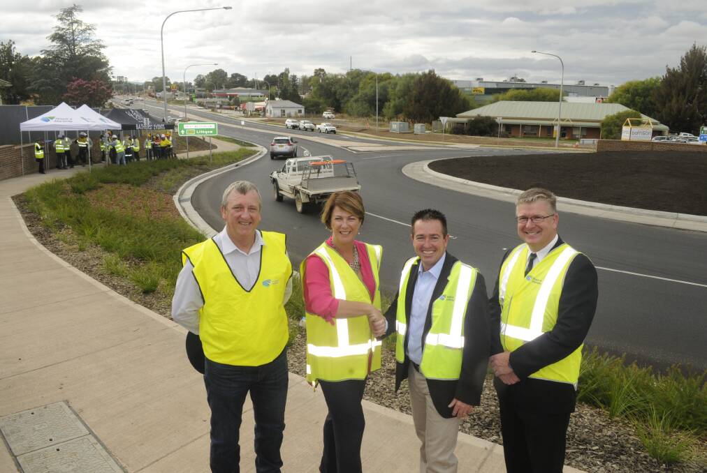 FINISHED: Roads and Maritime Services regional manager Phill Standen, Minister for Roads, Maritime and Freight Melinda Pavey, member for Bathurst Paul Toole and deputy mayor Michael Coote. Photo: CHRIS SEABROOK 032117ckelso2