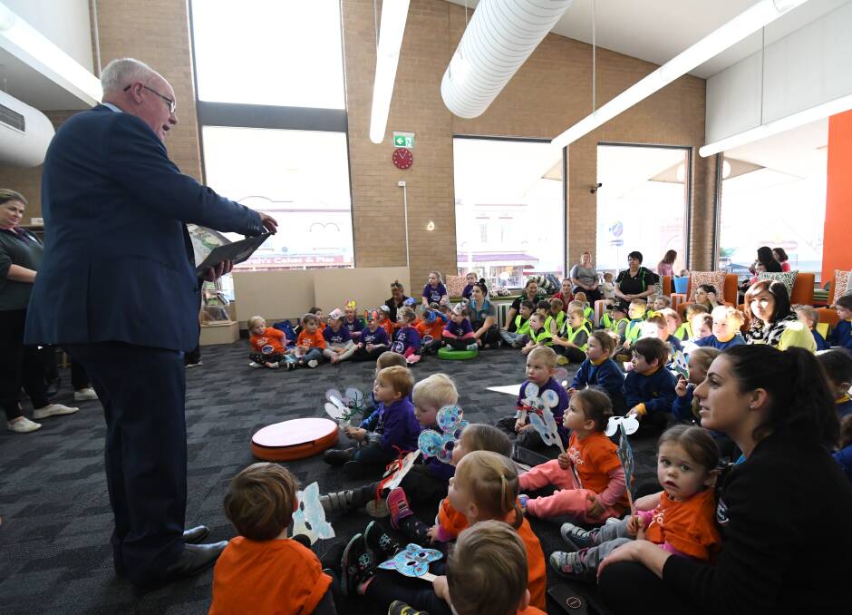 STORYTIME: Mayor Graeme Hanger will once again read the book chosen for National Simultaneous Storytime. Photo: CHRIS SEABROOK 052318cstory1