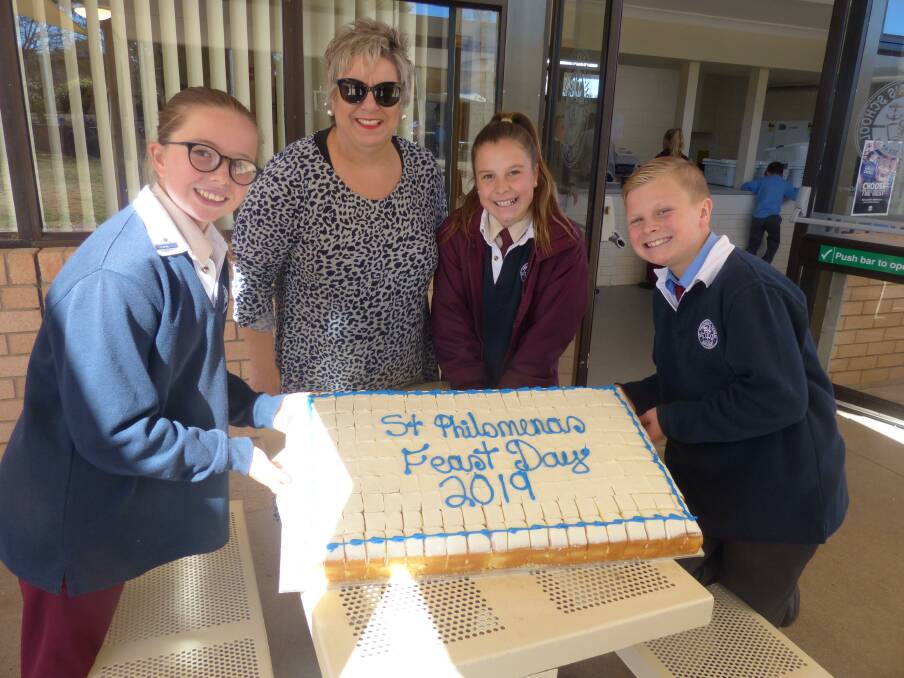 Learning together: St Philomena's celebrates their core focus of student and parent engagement at the recent Feast Day. Photo: Supplied.
