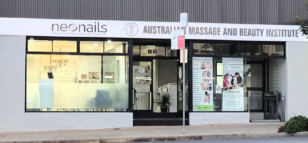 Bathurst's Neonails and Australian Massage and Beauty Institute in Keppel Street.