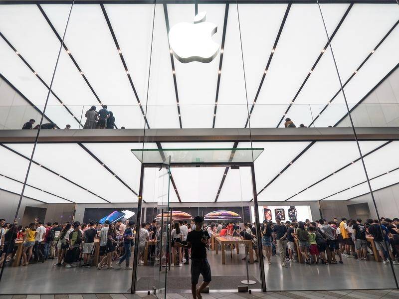 iPhone sales in China fell 20 percent year-on-year in the fourth quarter of 2018.