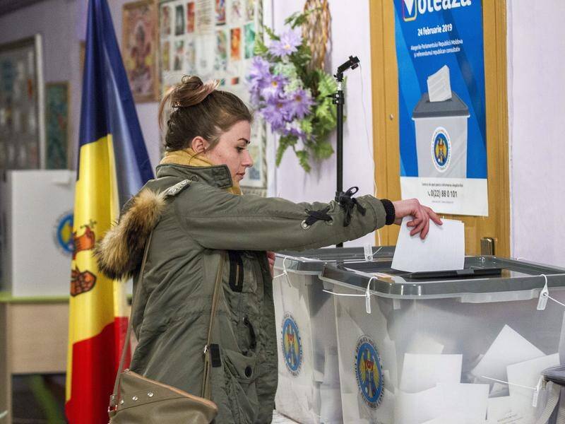 Early results indicate a hung parliament for Moldova.