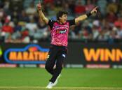 Sydney Sixers allrounder Sean Abbott took 4-8 to lead the Originals to victory in The Hundred. (James Ross/AAP PHOTOS)
