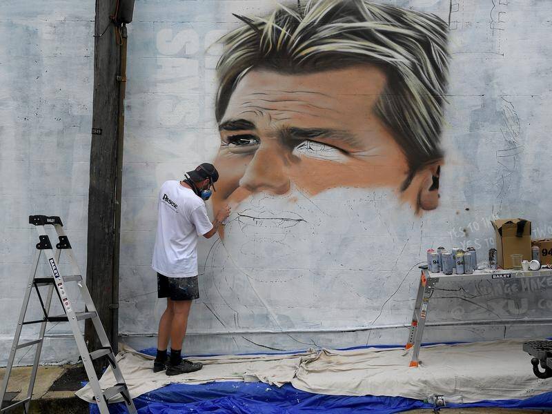 A mural of Shane Warne is being painted on the wall of the Paddington RSL in Sydney's east.