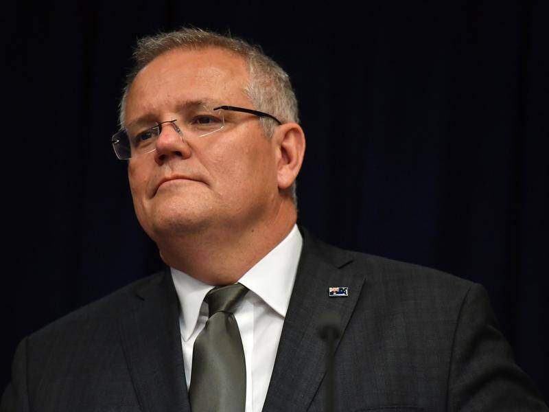 Scott Morrison has urged banks to keep the economy alive by continuing to offer credit.