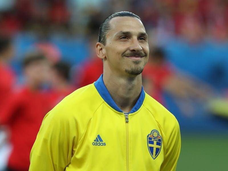 Zlatan Ibrahimovic has met with Sweden's manager about the prospect of a national team comeback.