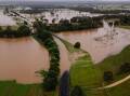 Persistent heavy rain that has drenched parts of southeastern Australia is set to ease. (Diego Fedele/AAP PHOTOS)