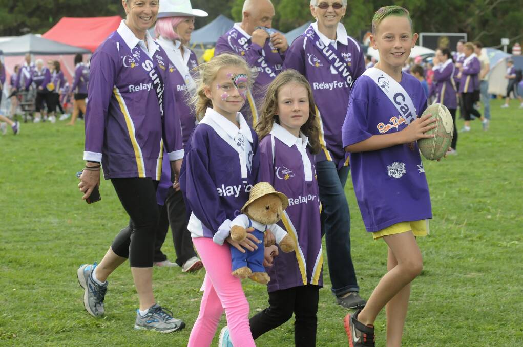 WALKING FOR A CAUSE: People of all ages and from all walks of life participated in the Bathurst and District Relay For Life, held at Bathurst Showground. More than 800 people took part to raise funds for the Cancer Council. Photo: CHRIS SEABROOK 031514crfl9