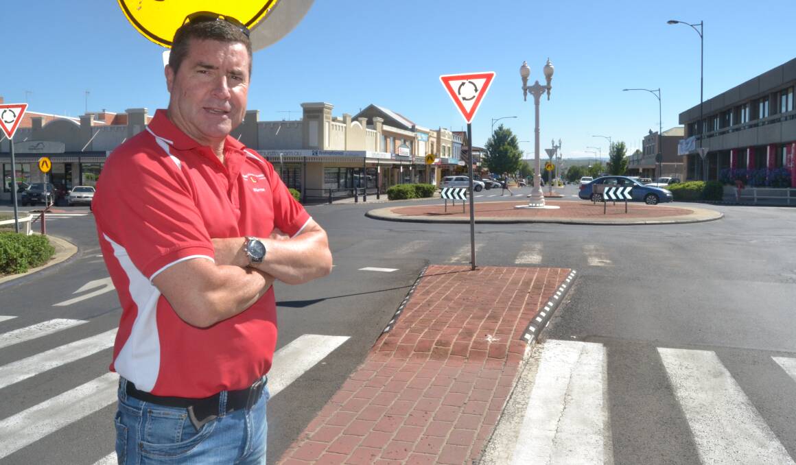 BLACK SPOT: Cr Warren Aubin at the intersection of Howick and George streets, which has been officially declared the number one problem intersection in the central business district. Photo: BRIAN WOOD  123114blackspot1