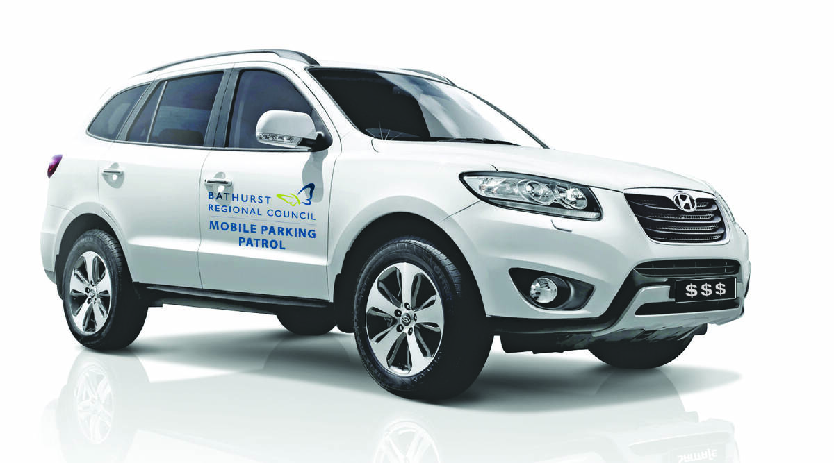 PARKING PATROLS: An artist’s impression of the marked Hyundai Santa Fe purchased by Bathurst Regional Council to be equipped with licence plate recognition technology. 013114parking