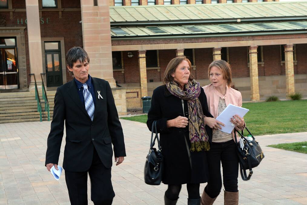 INQUEST: Jessica Small’s mother Ricki (centre), sister Rebecca and Rebecca’s partner Rob Neal leave Bathurst Court House following the conclusion of an inquest into the disappearance of the Bathurst teenager. 