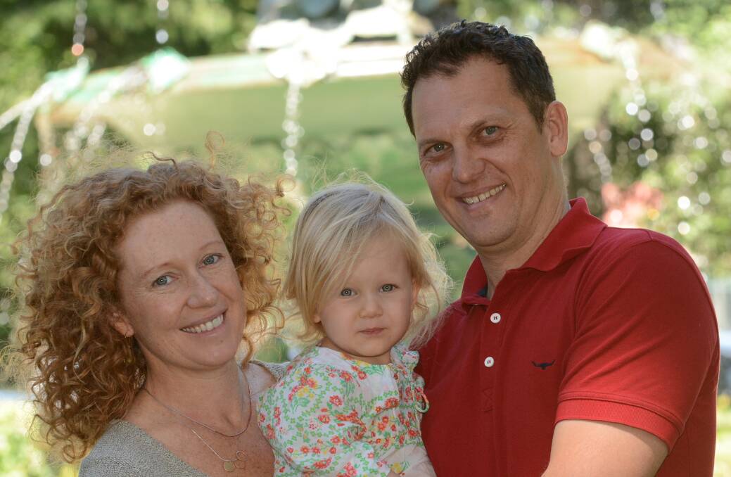 STANDING FOR CALARE: Jess Jennings, pictured with his partner Kate and their daughter Lulu, will be another candidate in the 2016 federal election for the seat of Calare. Photo: PHILL MURRAY 121115pjess3