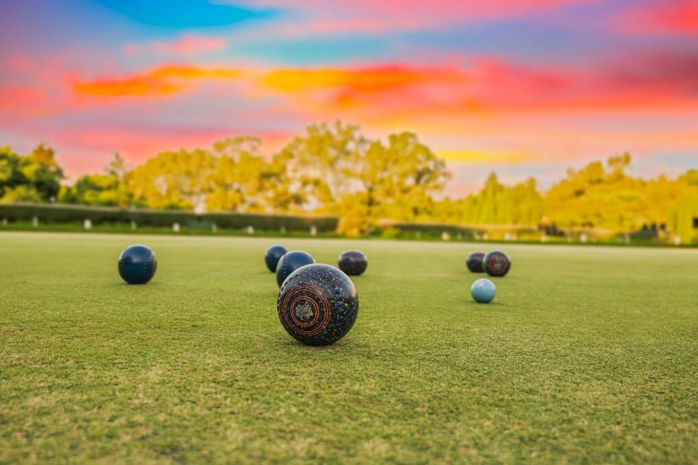 Bowlers take to greens in perfect conditions | Lawn Bowls