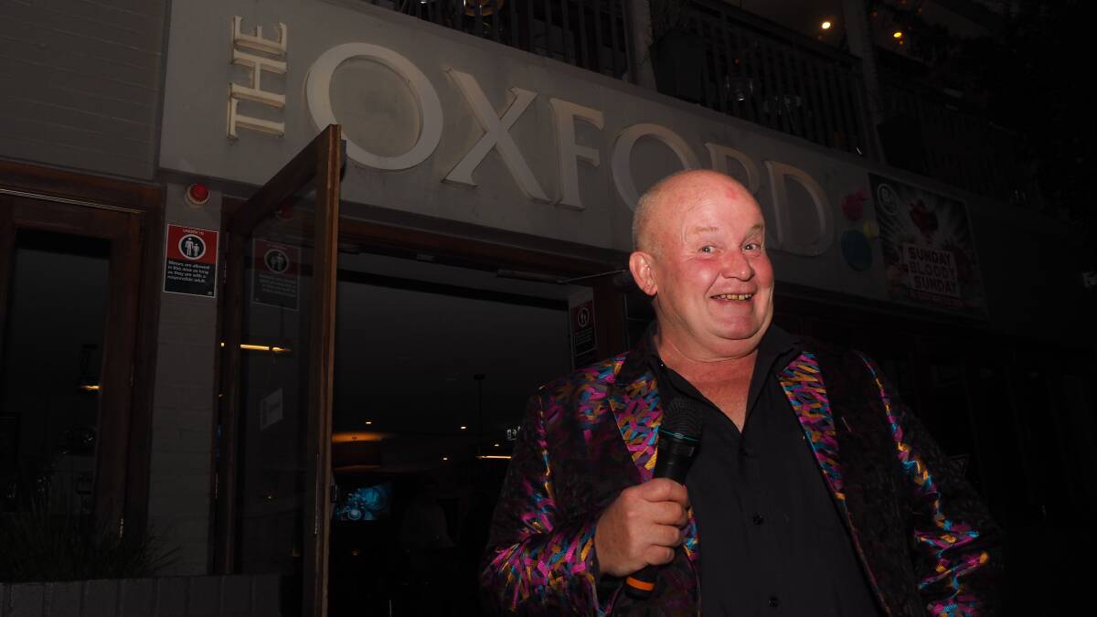 SWAN SONG: Andy Wheeler will host his last karaoke event at The Oxford Hotel on Friday after 13 years. Photo: SAM BOLT