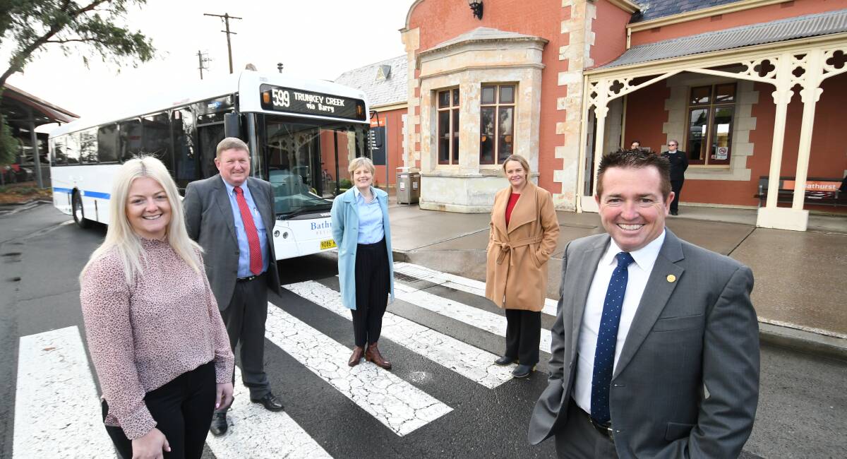 NEW BUS LINK: Bathurst Buslines manager Michelle McGrath and group operations manager Geoff Ferris with Transport for NSW's Barbara Wise and Belinda Roberts and Bathurst MP Paul Toole. Photo:CHRIS SEABROOK