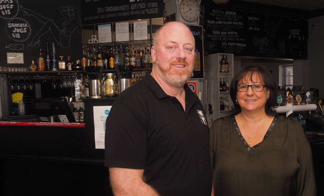 READY FOR A CHANGE: Elephant and Castle Hotel owners Campbell Gibson and Annette Amerio said their 15 years in charge has brought with it many engaging staff members and customers. Photo: SAM BOLT