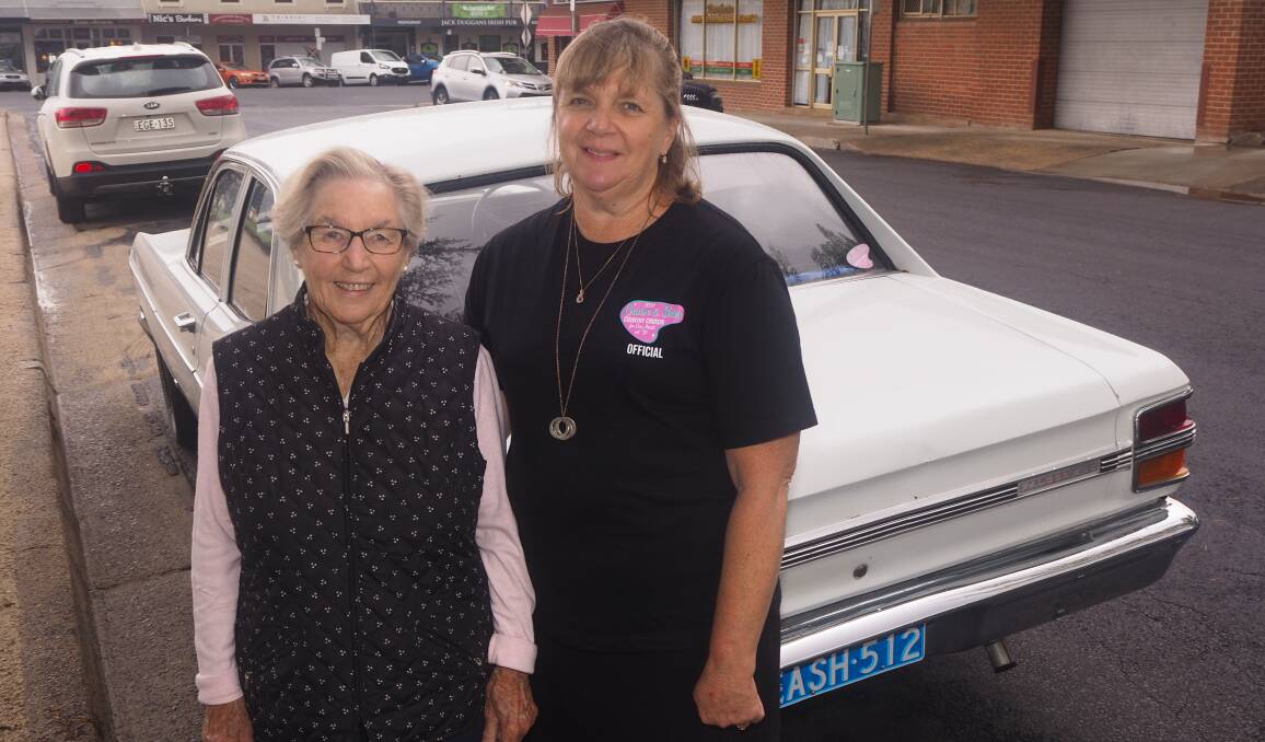 ON THE ROAD AGAIN: Can Assist Bathurst publicity officer Barbara Piddington with Country Cruisin' official Michele James. Photo: SAM BOLT