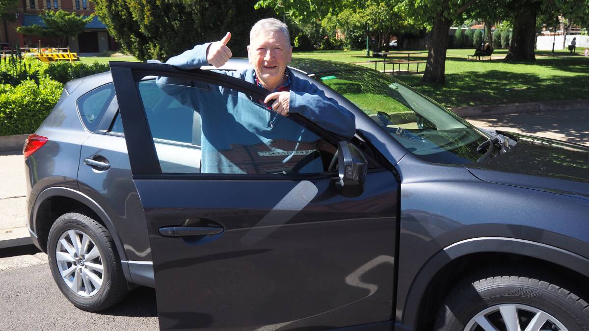 NEED A RIDE: Bathurst Uber driver Garry Davis has launched a campaign to further promote the availability of the ride-sharing service in the community. Photo: SAM BOLT