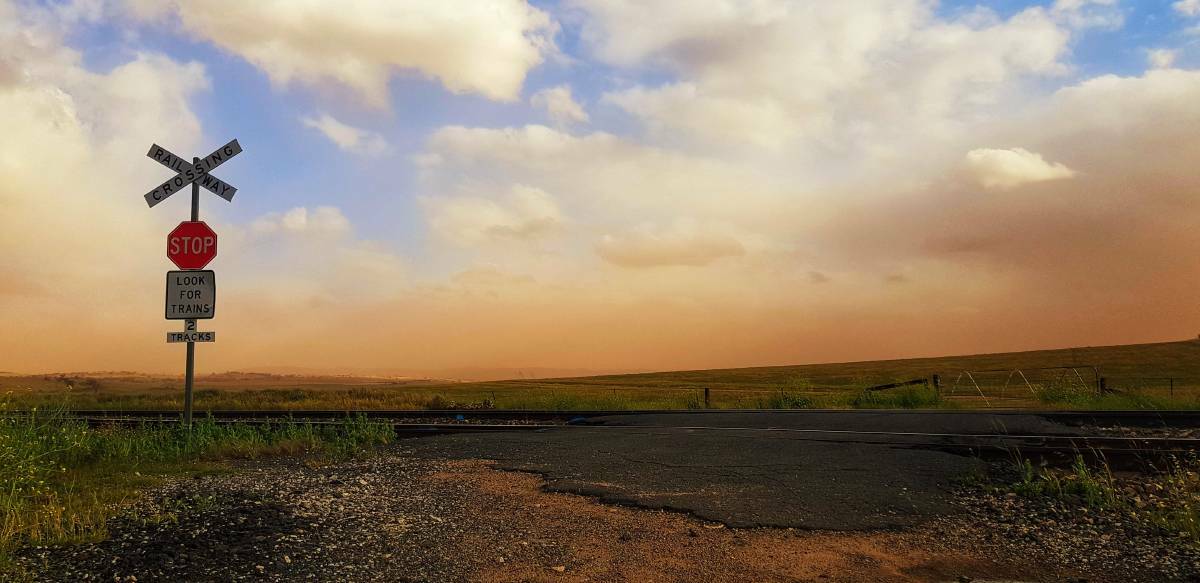 DUST: Dust storm scenes around the Bathurst region. Photo: TABBY FULLER