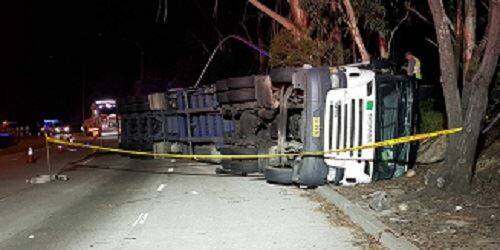 TRUCK CRASH: The Great Western Highway remains partially closed in Katoomba following an overnight truck crash. Photo: NSW POLICE