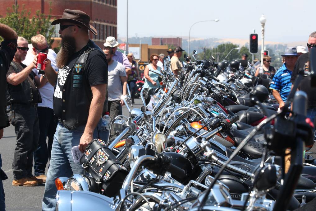 SNAPSHOT: Hundreds of people flocked to the Bathurst Street and Custom Motorcycle Show on Saturday. Photo: PHIL BLATCH 021718pbstreet14