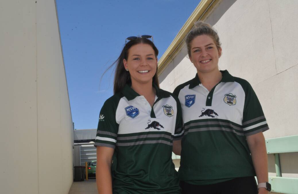 NEW COMBINATION: Bridie McClure and
Alicia Earsman will play five-eighth and
halfback respectively on Sunday.