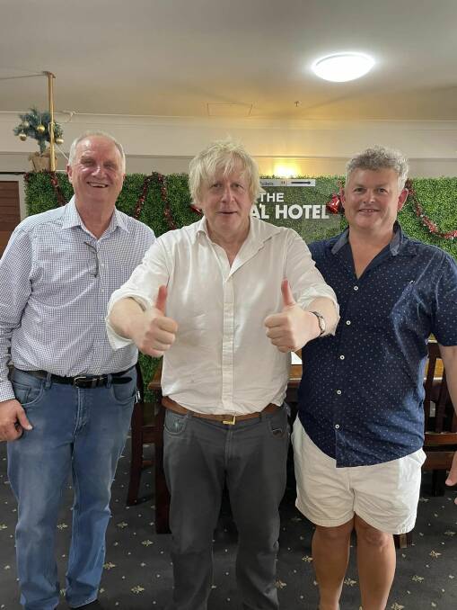 The Royal Hotel Muswellbrook manager Steve Shaw with former British prime minister Boris Johnson and friend. Picture supplied