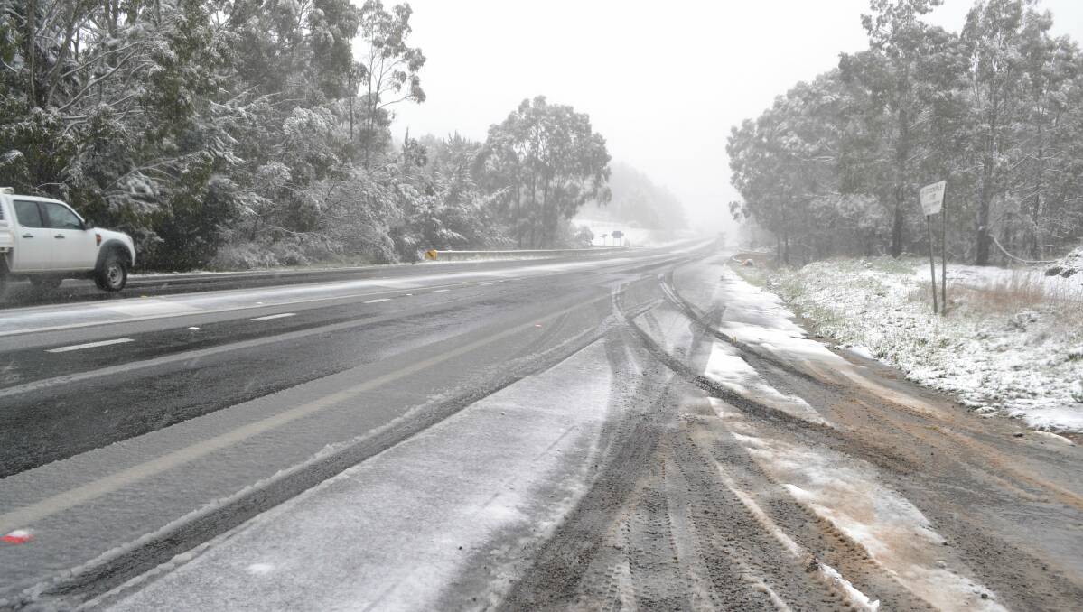 SNOW: Snow continues to fall around Yetholme this morning. Photo: Brian Wood