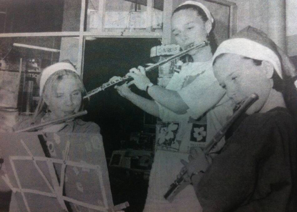 From the Western Advocate, December 1995. Kate Marskell, Rebecca Warner and Jessica Martin. 