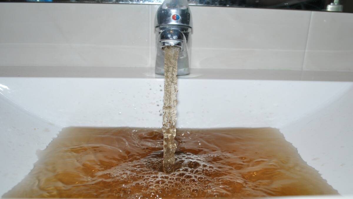 Bathurst Regional Council received around 50 complaints about discoloured water on Wednesday. Photo: Contributed.
