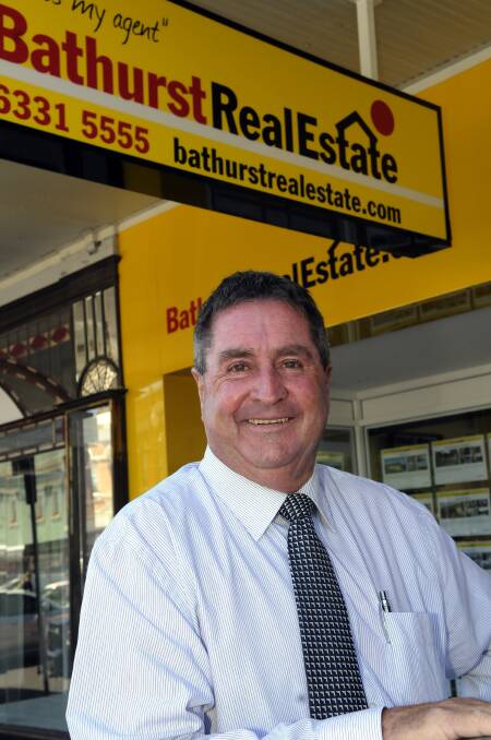 LOYALTY: Kevin Keogh recently celebrated 25 years in real estate. Photo: PHILL MURRAY   103013pkevin