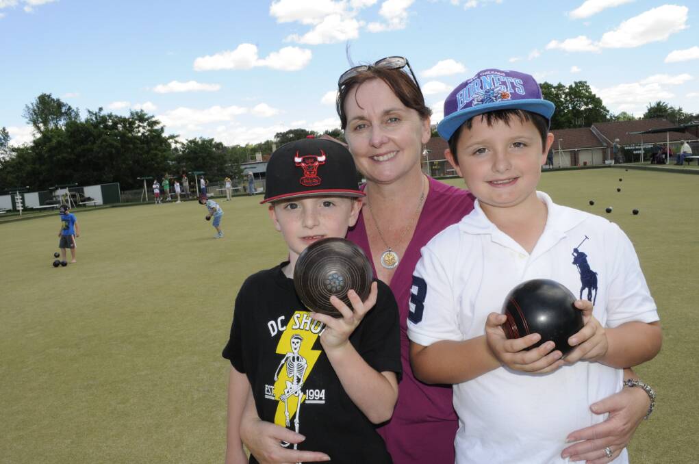 CHRISTMAS MIRACLE BOWLS DAY: Lisa Ellery with her twin sons Lachlan and Mitchell.